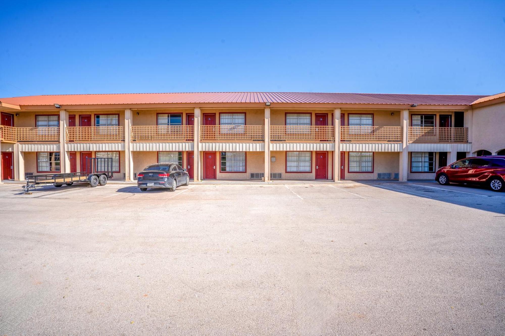 Lone Star Inn By Oyo Vernon Texas Hwy 287 Exterior photo